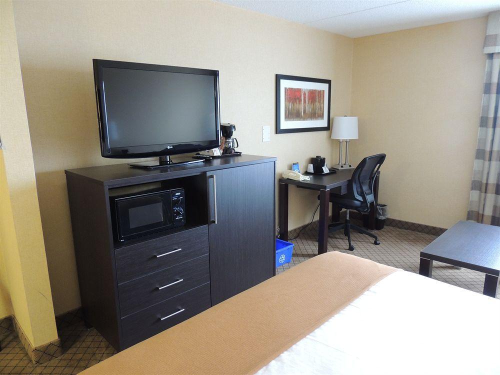 Holiday Inn Express Hamilton-Stoney Creek Extérieur photo
